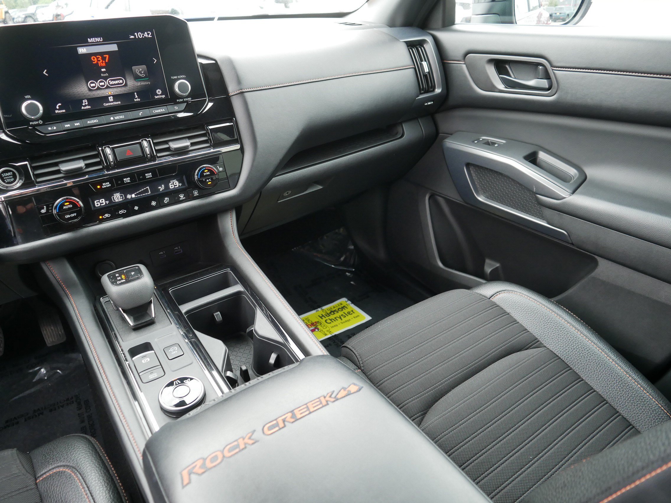 Used 2023 Nissan Pathfinder Rock Creek AWD/4WD image 11