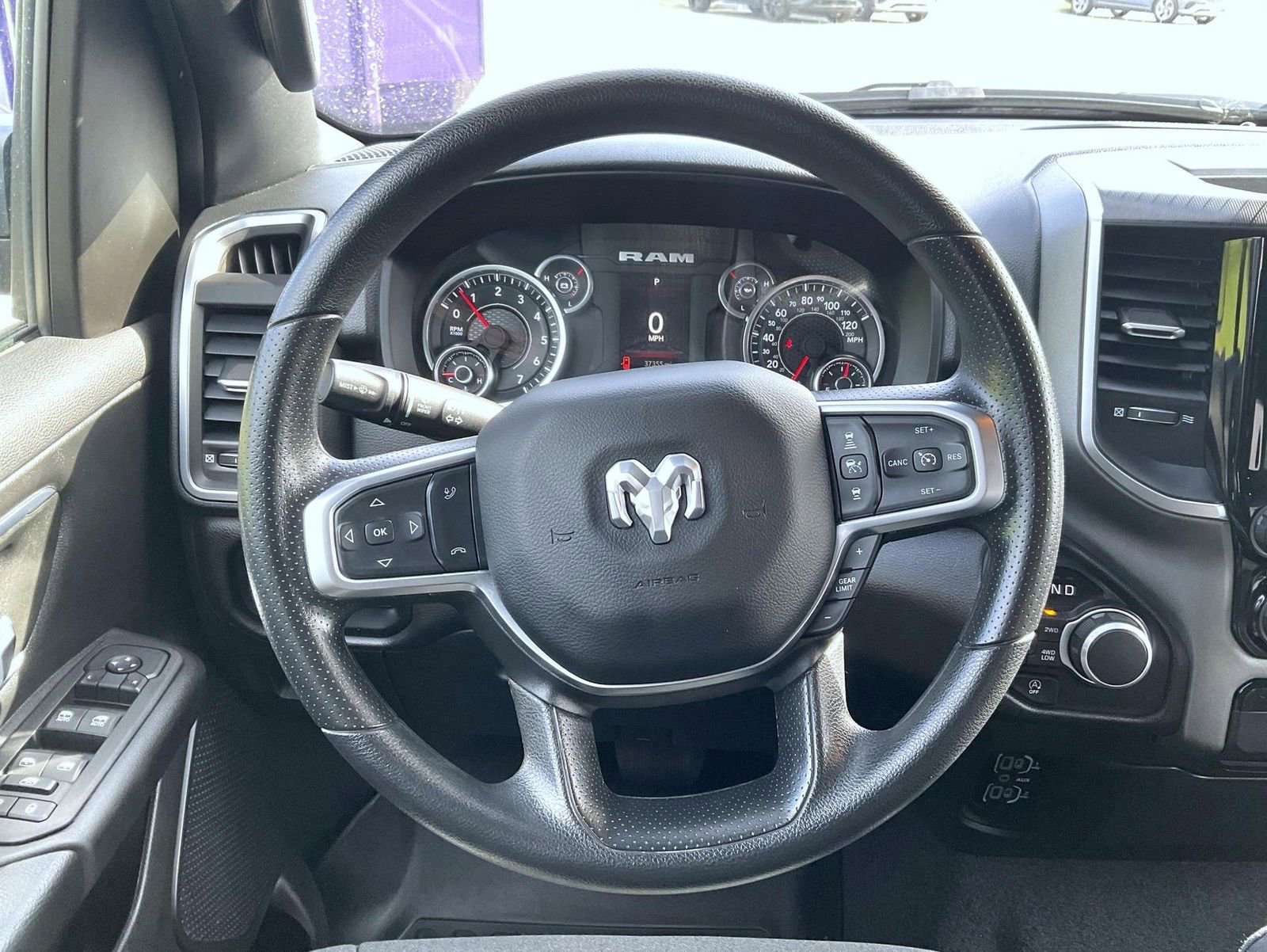 Used 2025 RAM 1500 Big Horn AWD/4WD image 11