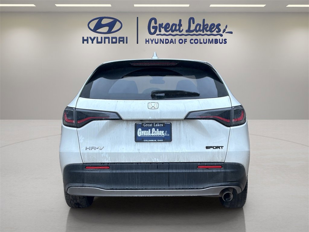 Used 2023 Honda HR-V Sport image 4