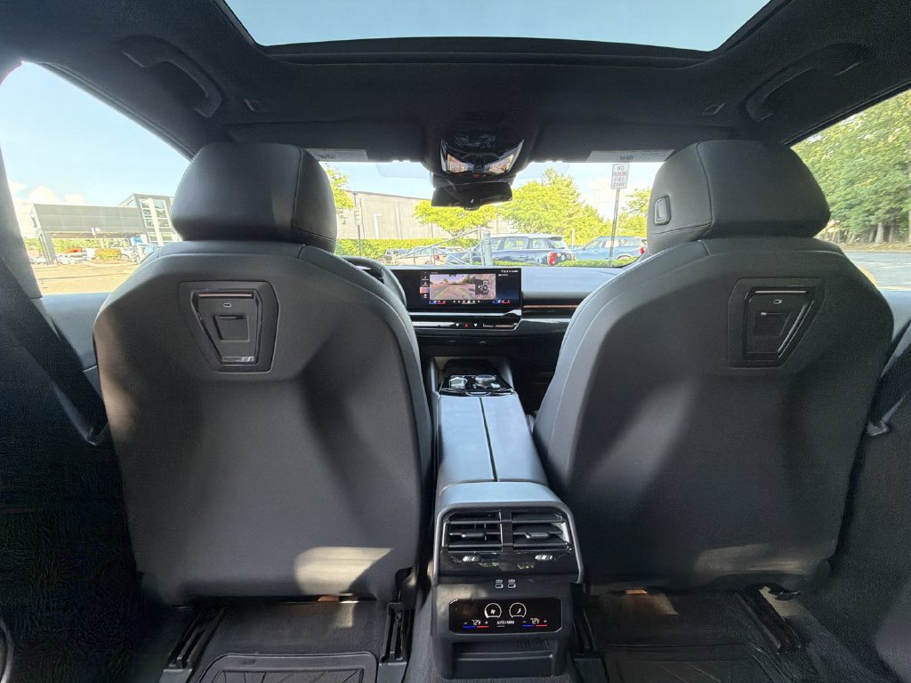 Used 2026 BMW 530i xDrive w/ Premium Package AWD/4WD image 20