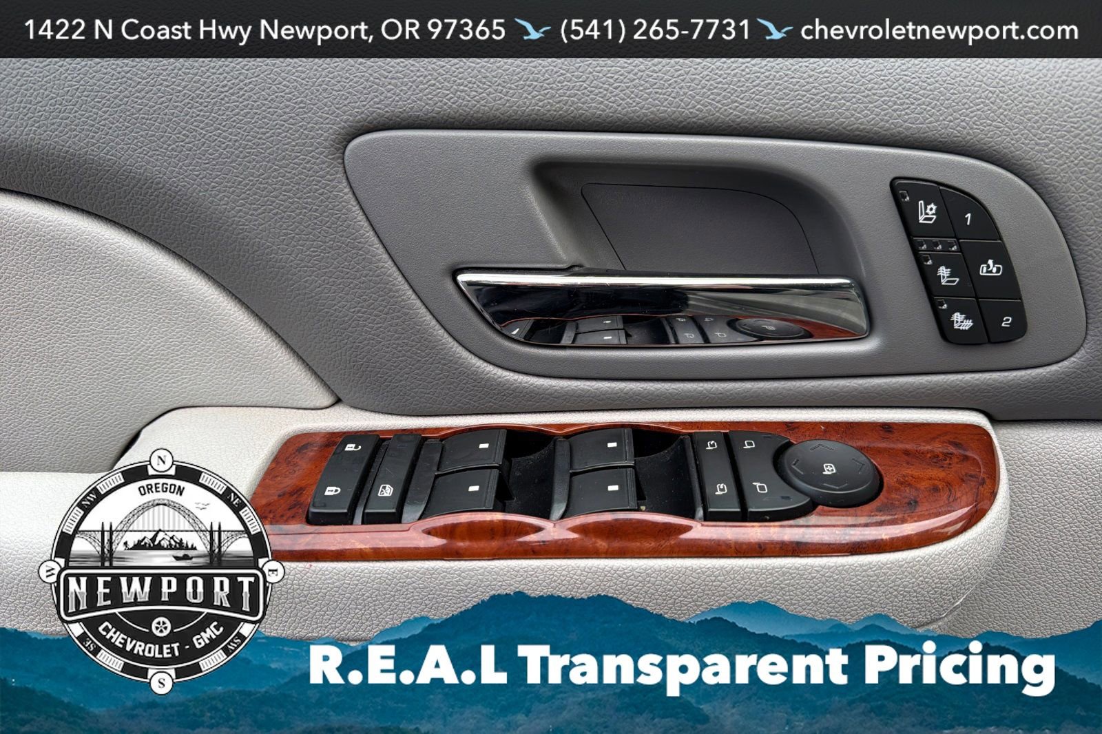 Used 2013 Chevrolet Tahoe LTZ AWD/4WD image 11