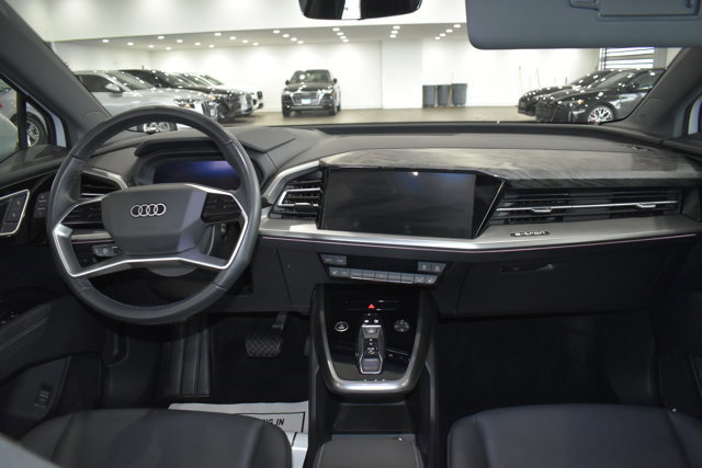 Used 2023 Audi Q4 e-tron Prestige image 30