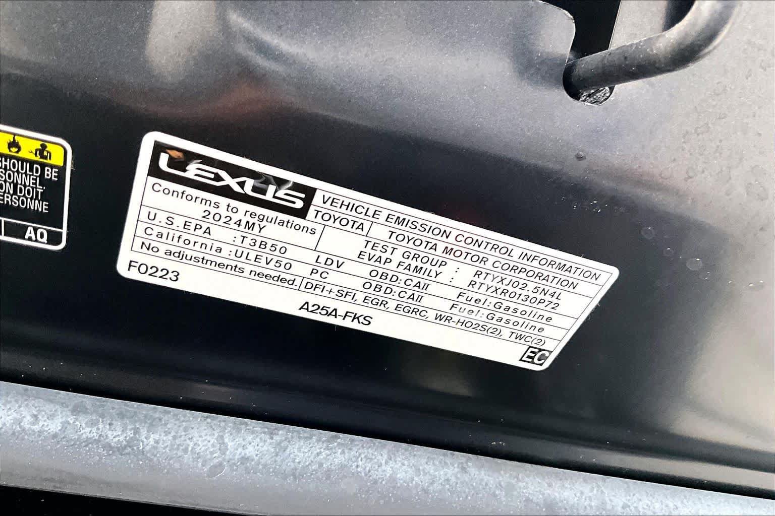 Used 2024 Lexus ES 250 w/ Premium Package AWD/4WD image 32