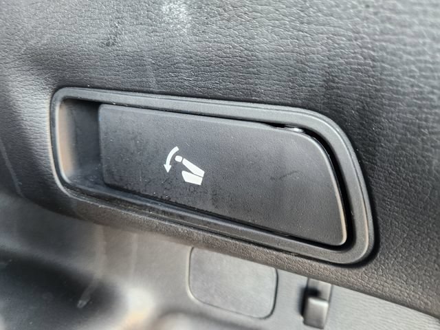 Used 2024 Mitsubishi Outlander SEL FWD image 36