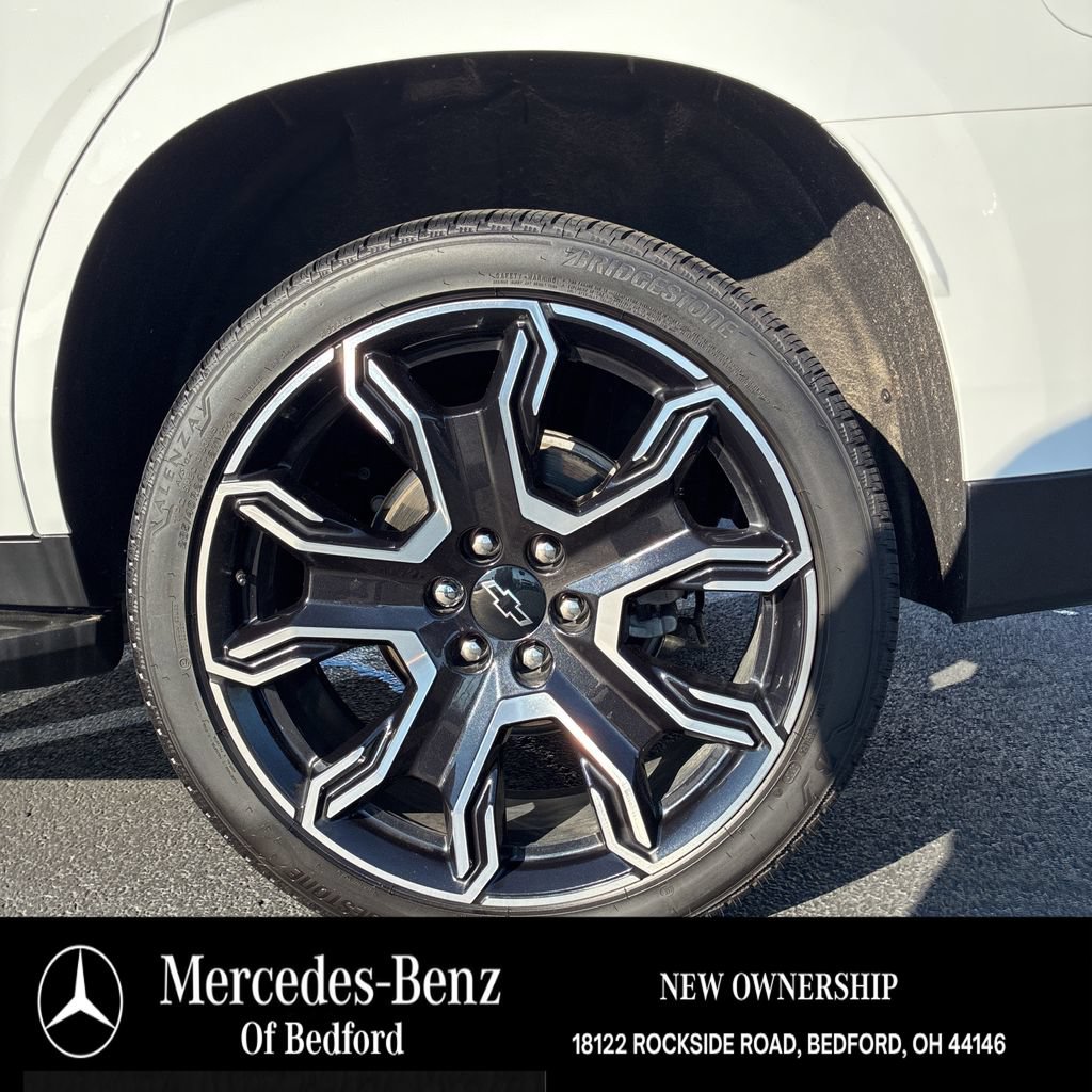 Used 2026 Chevrolet Tahoe RST w/ RST Capability Package AWD/4WD image 11