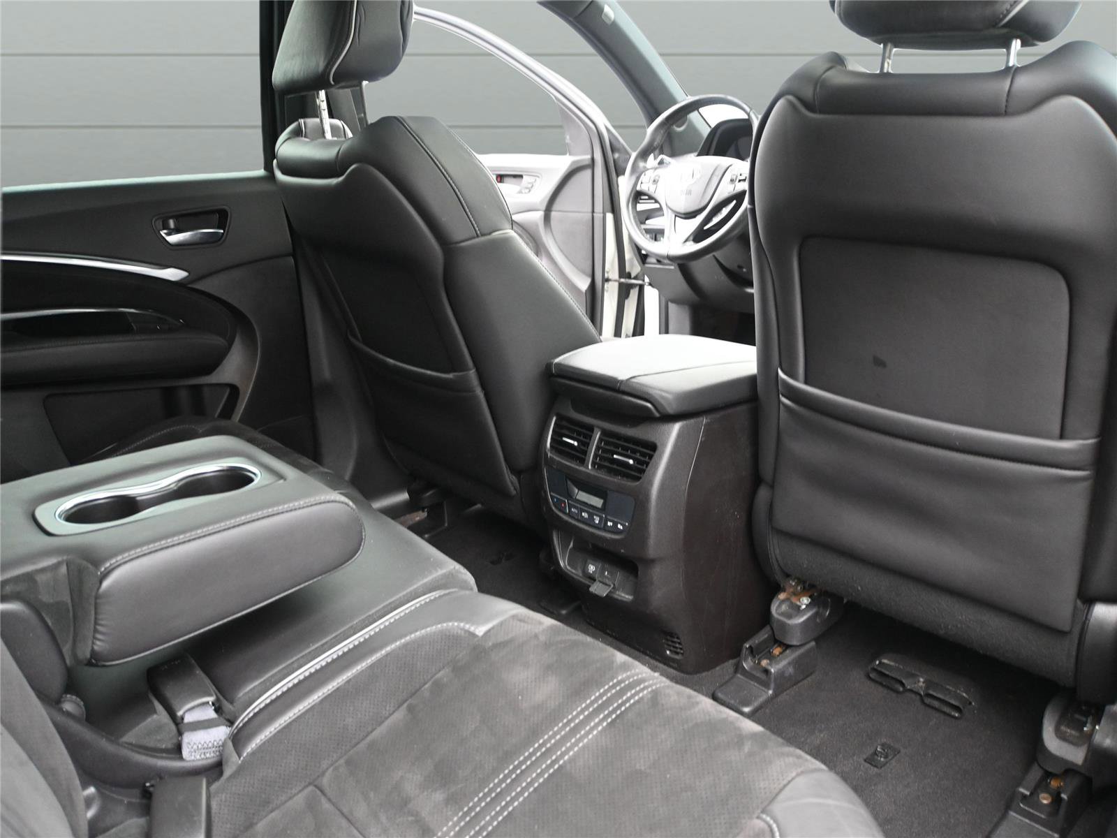 Used 2019 Acura MDX A-Spec image 19