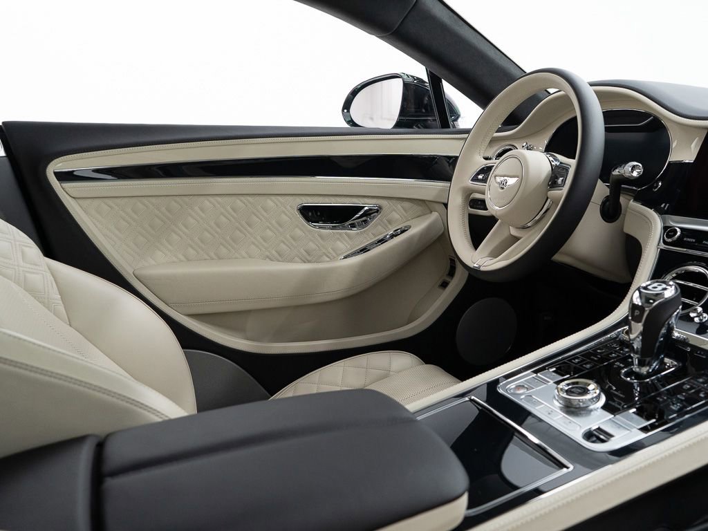 Used 2023 Bentley Continental GT Azure AWD/4WD image 24