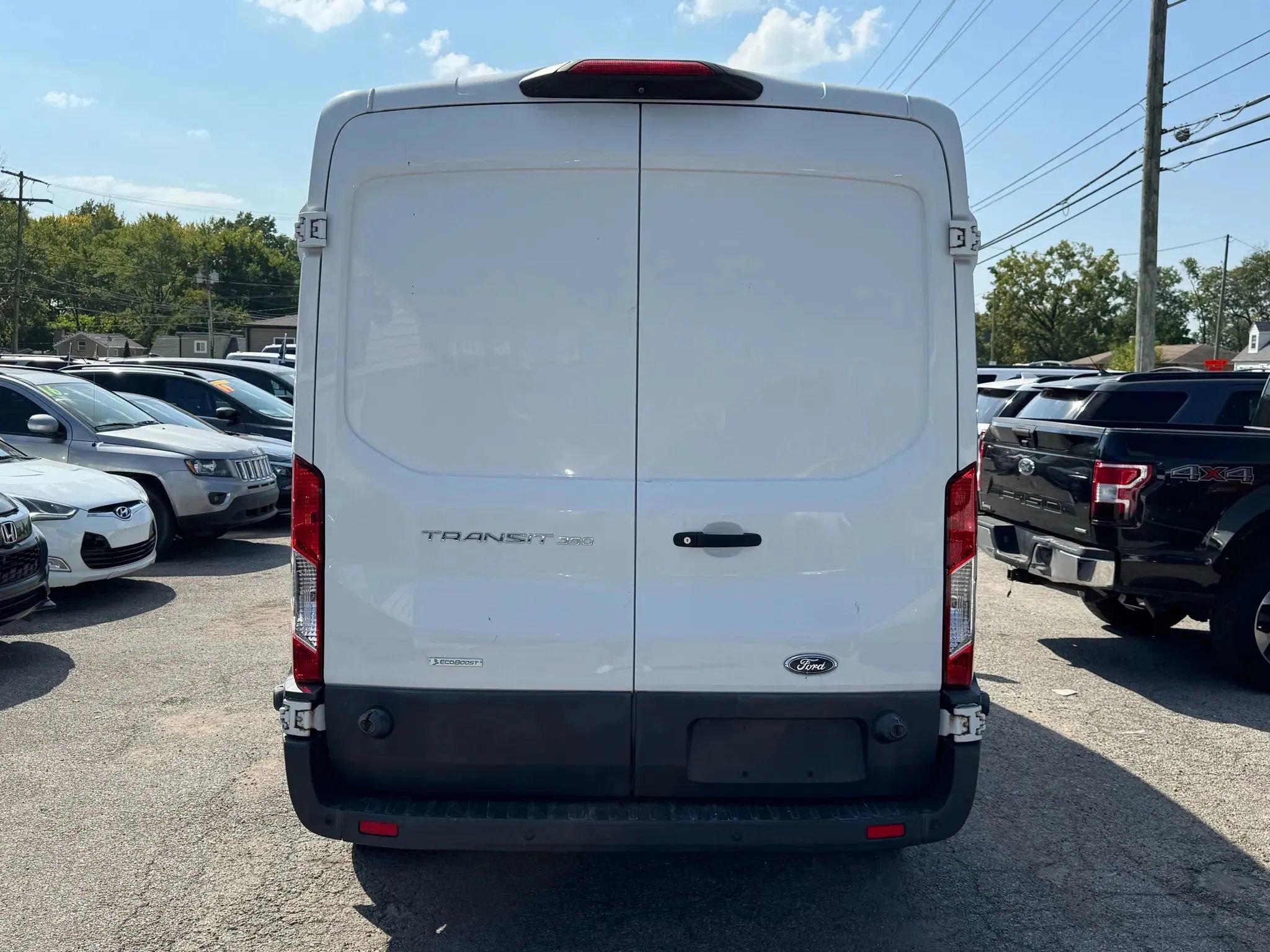 Used 2018 Ford Transit 350 148 Medium Roof RWD image 4