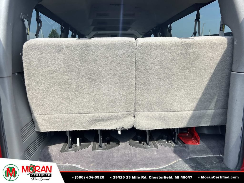 Used 2019 Chevrolet Express 3500 LS RWD image 12