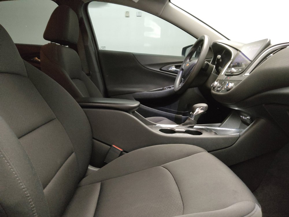 Used 2021 Chevrolet Malibu LS FWD image 21