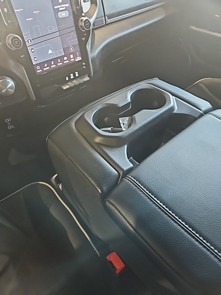 Used 2025 RAM 1500 Laramie image 33