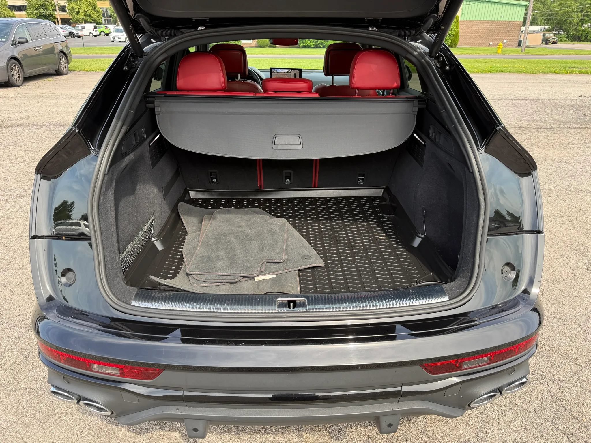 Used 2024 Audi SQ5 Premium Plus AWD/4WD image 10