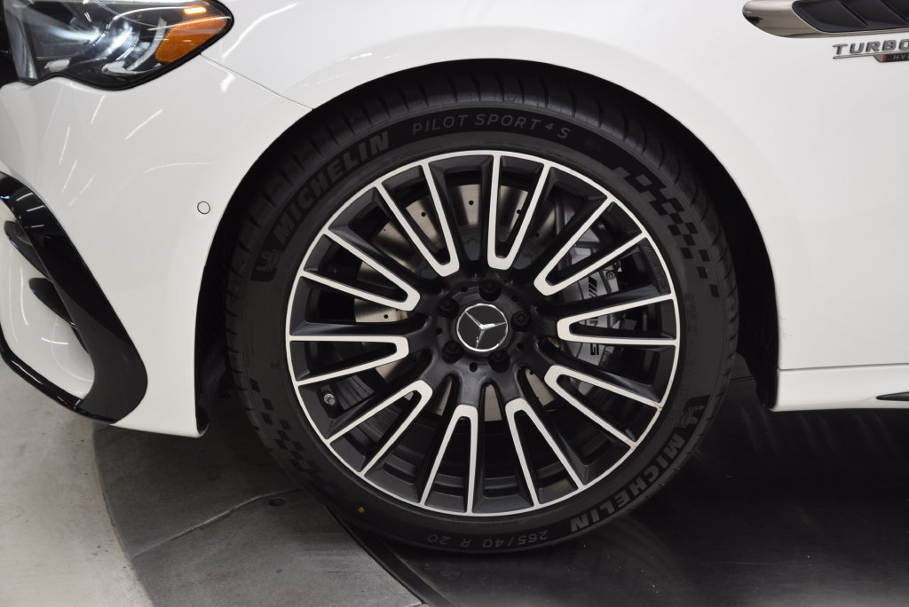 New 2027 Mercedes-Benz E 53 AMG e 4MATIC Sedan image 12