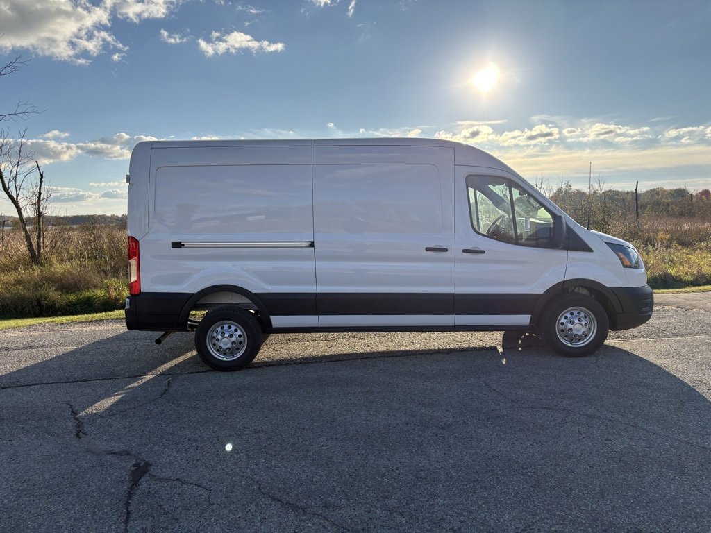 New 2026 Ford Transit 250 148 Medium Roof Extended AWD image 9
