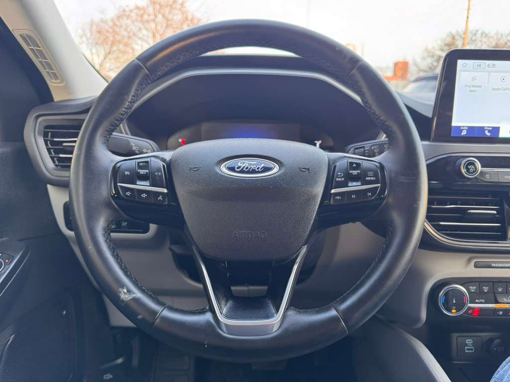 Used 2023 Ford Escape Active image 21