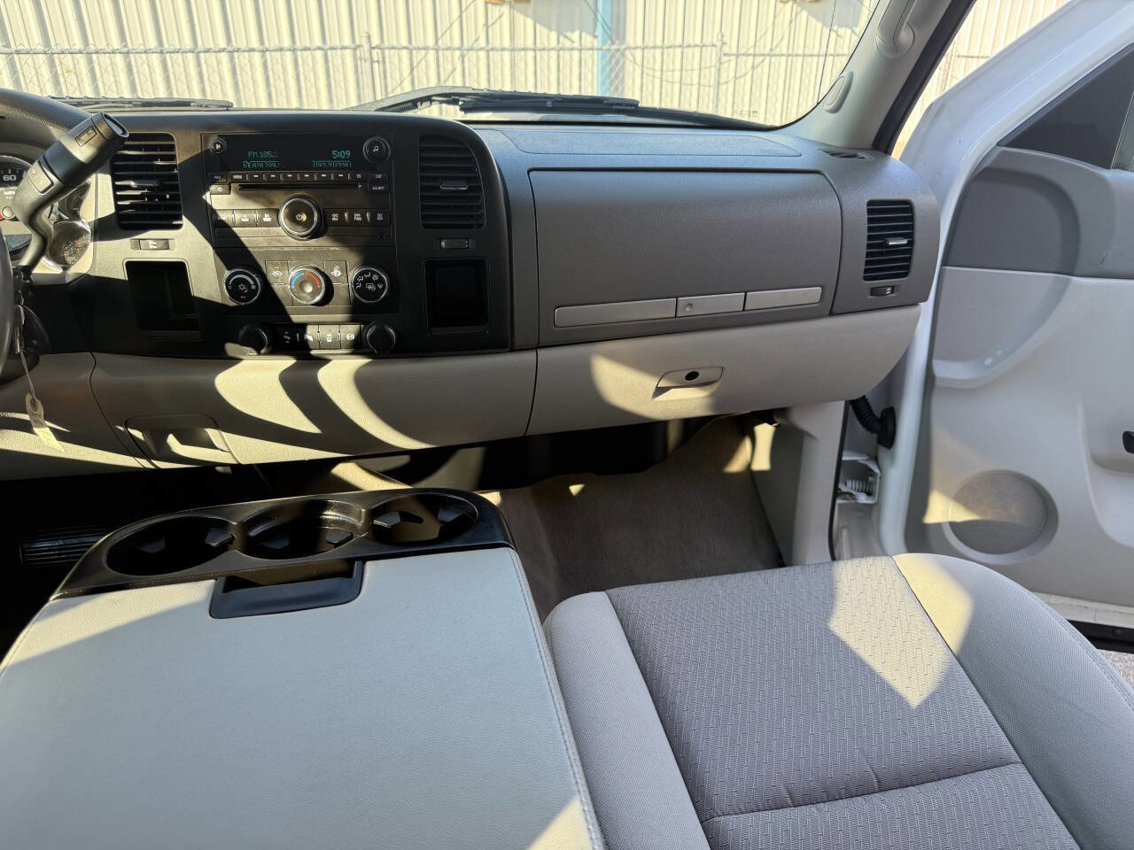 Used 2013 Chevrolet Silverado 3500 LT w/ Convenience Package image 21