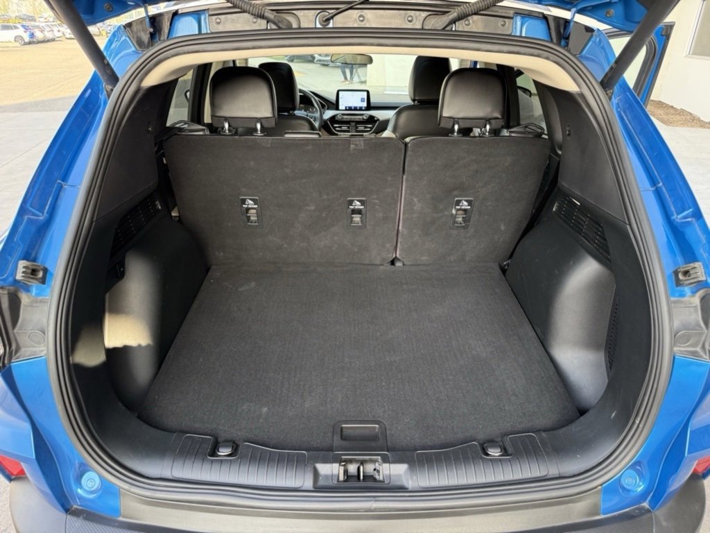 Used 2020 Ford Escape SEL image 19