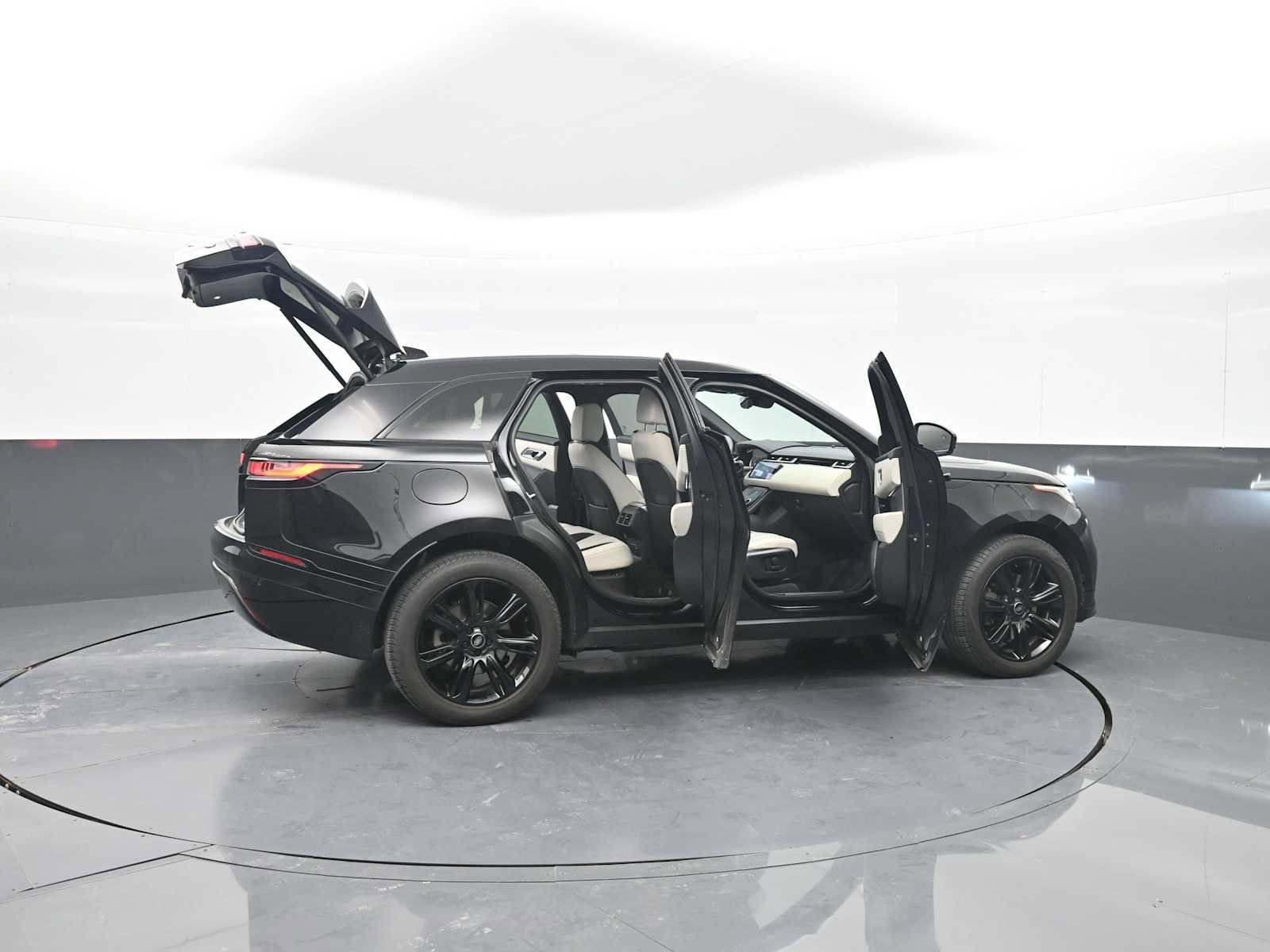 Used 2023 Land Rover Range Rover Velar R-Dynamic S AWD/4WD image 53