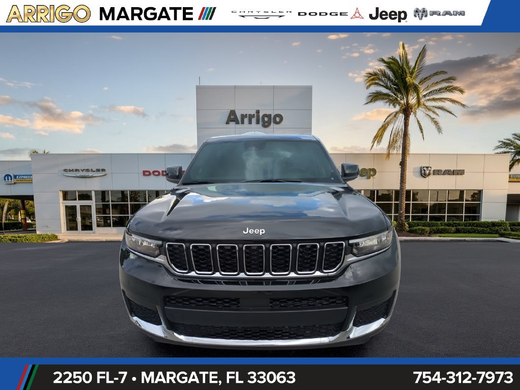 New 2026 Jeep Grand Cherokee L Laredo AWD/4WD image 3