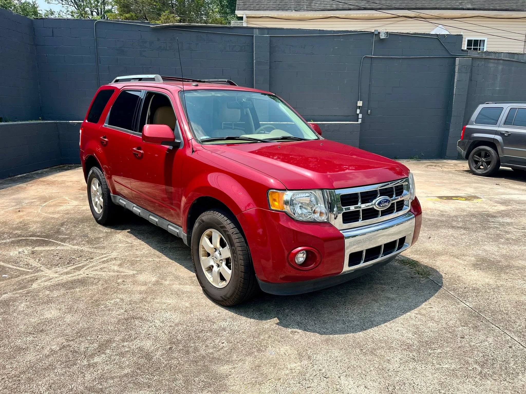 Used 2011 Ford Escape Limited