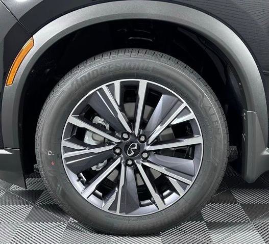 Certified 2026 INFINITI QX60 Luxe w/ Cargo Package image 12