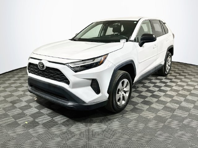 Certified 2023 Toyota RAV4 LE FWD image 4