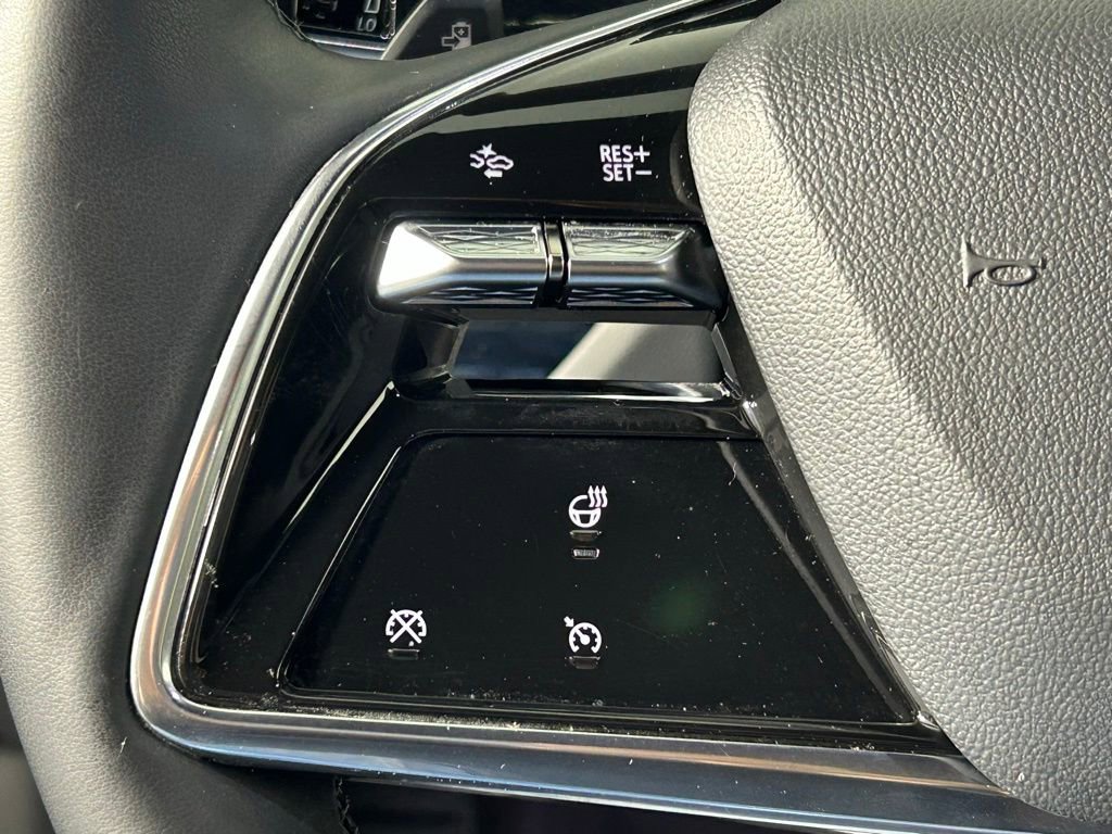 Used 2024 Cadillac Lyriq Luxury AWD/4WD image 28