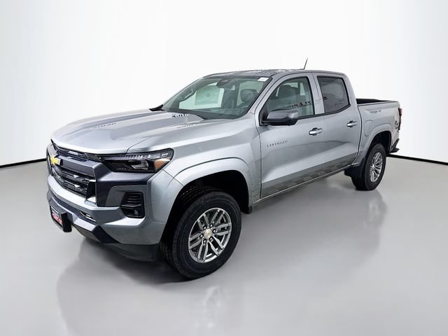 New 2026 Chevrolet Colorado LT w/ LT Convenience Package AWD/4WD image 3