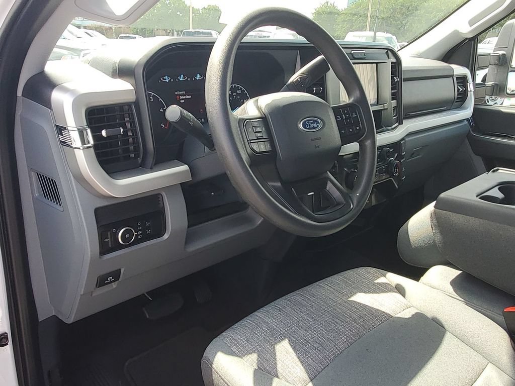 Used 2025 Ford F250 XLT AWD/4WD image 16