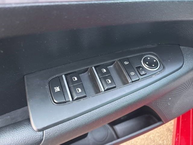 Used 2024 Kia Forte LXS image 14