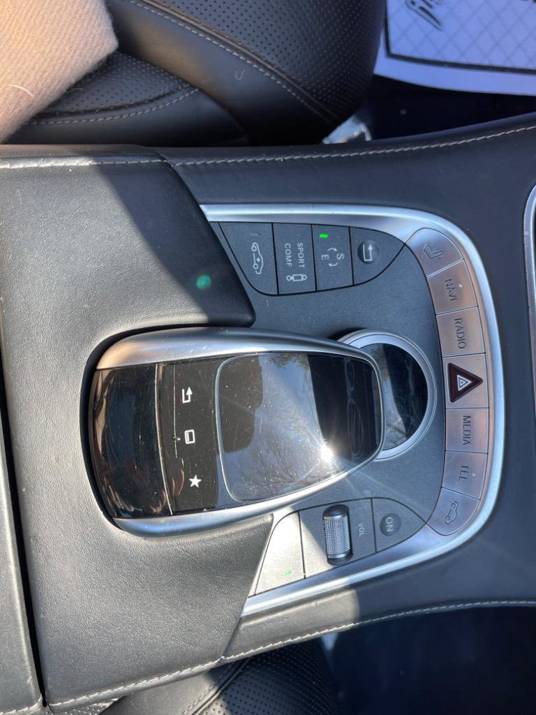 Used 2015 Mercedes-Benz S 550 4MATIC Sedan image 26