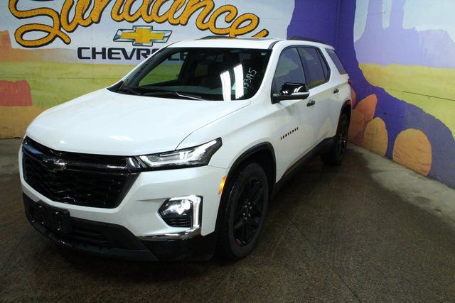 Used 2024 Chevrolet Traverse Premier w/ Redline Edition image 4
