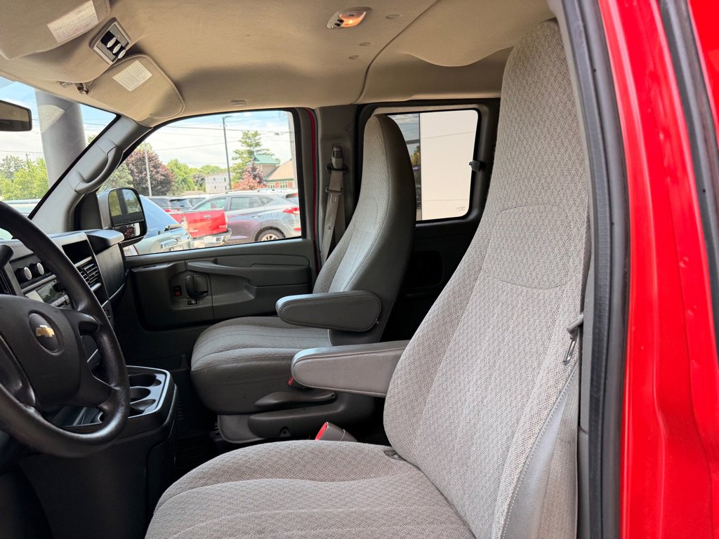 Used 2014 Chevrolet Express 1500 LS AWD/4WD image 10