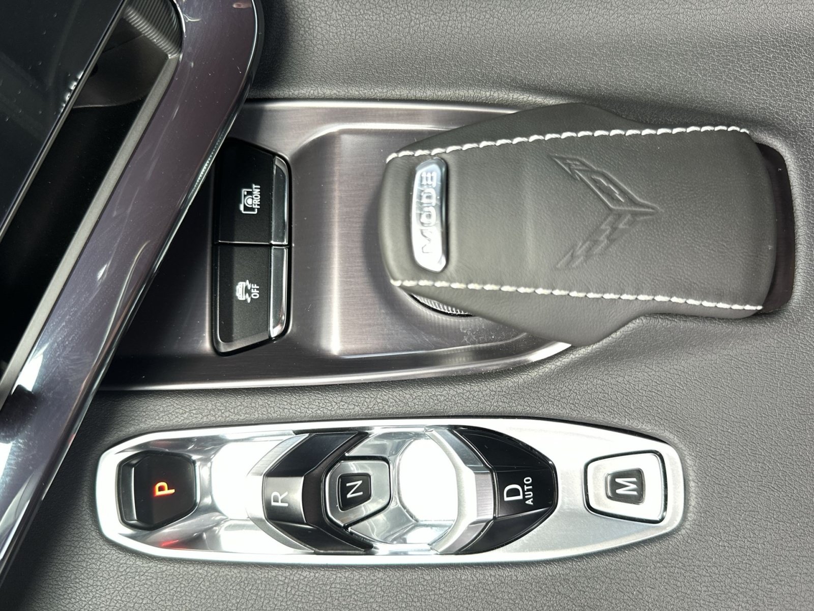 Used 2024 Chevrolet Corvette Stingray Preferred Cpe w/ Z51 Performance Package RWD image 30