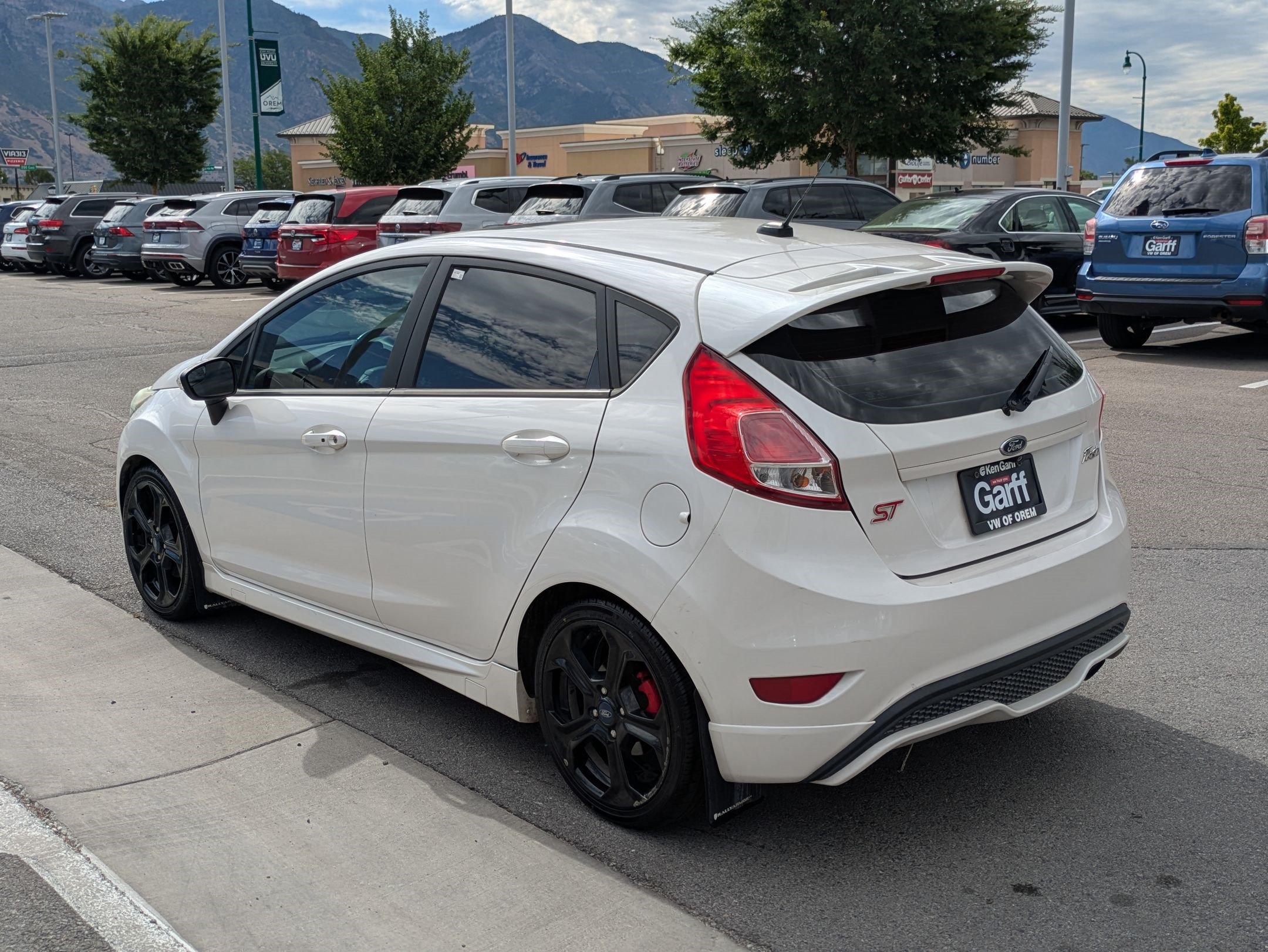 Used 2019 Ford Fiesta ST FWD image 8