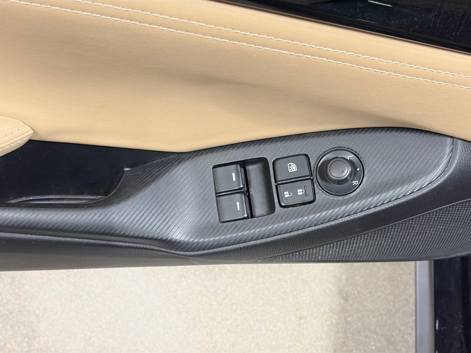 Used 2016 MAZDA MX-5 Miata Grand Touring RWD image 13