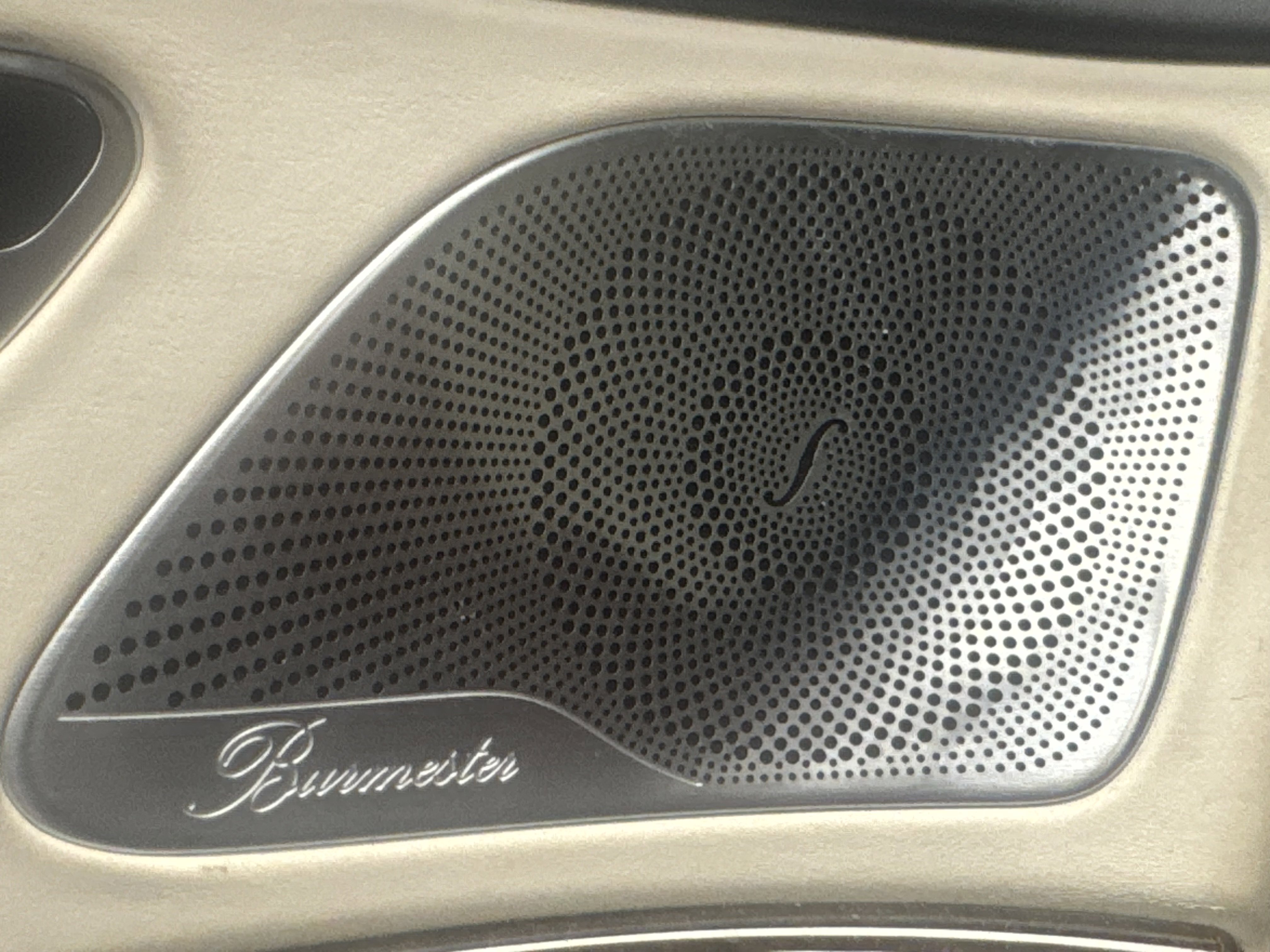 Used 2015 Mercedes-Benz S 550 Sedan w/ Sport Package w/ Sport Package image 9