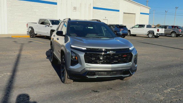 New 2026 Chevrolet Equinox RS image 3