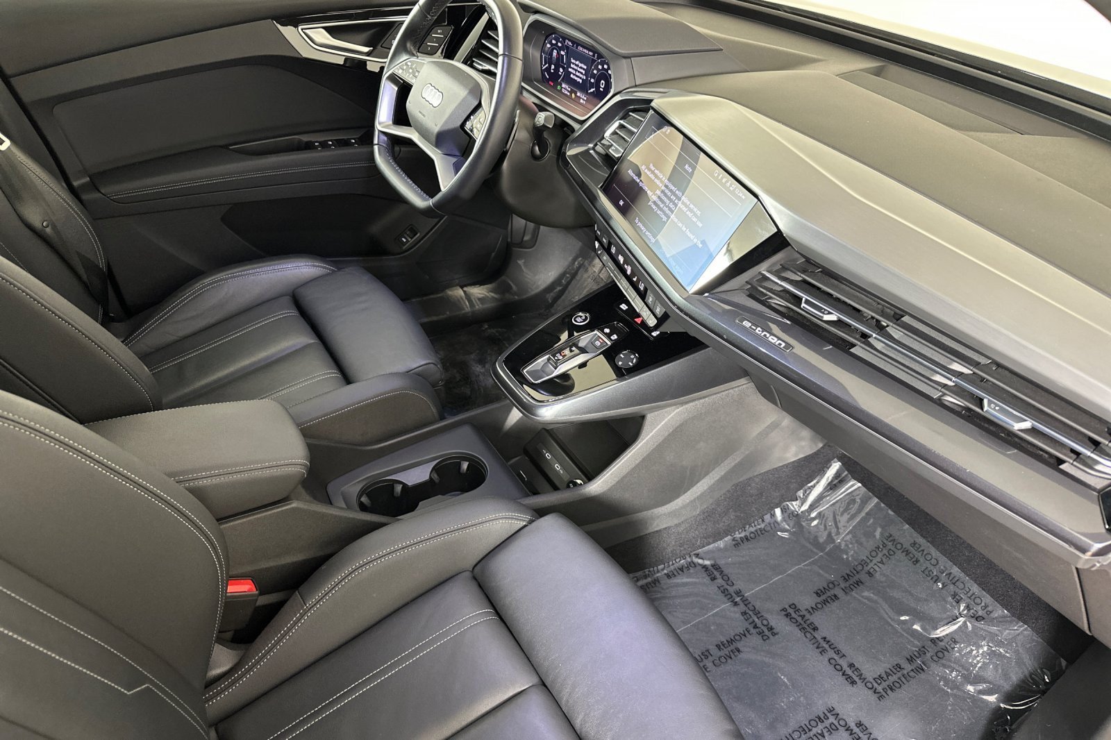 Certified 2023 Audi Q4 e-tron Premium w/ Convenience Package AWD/4WD image 15