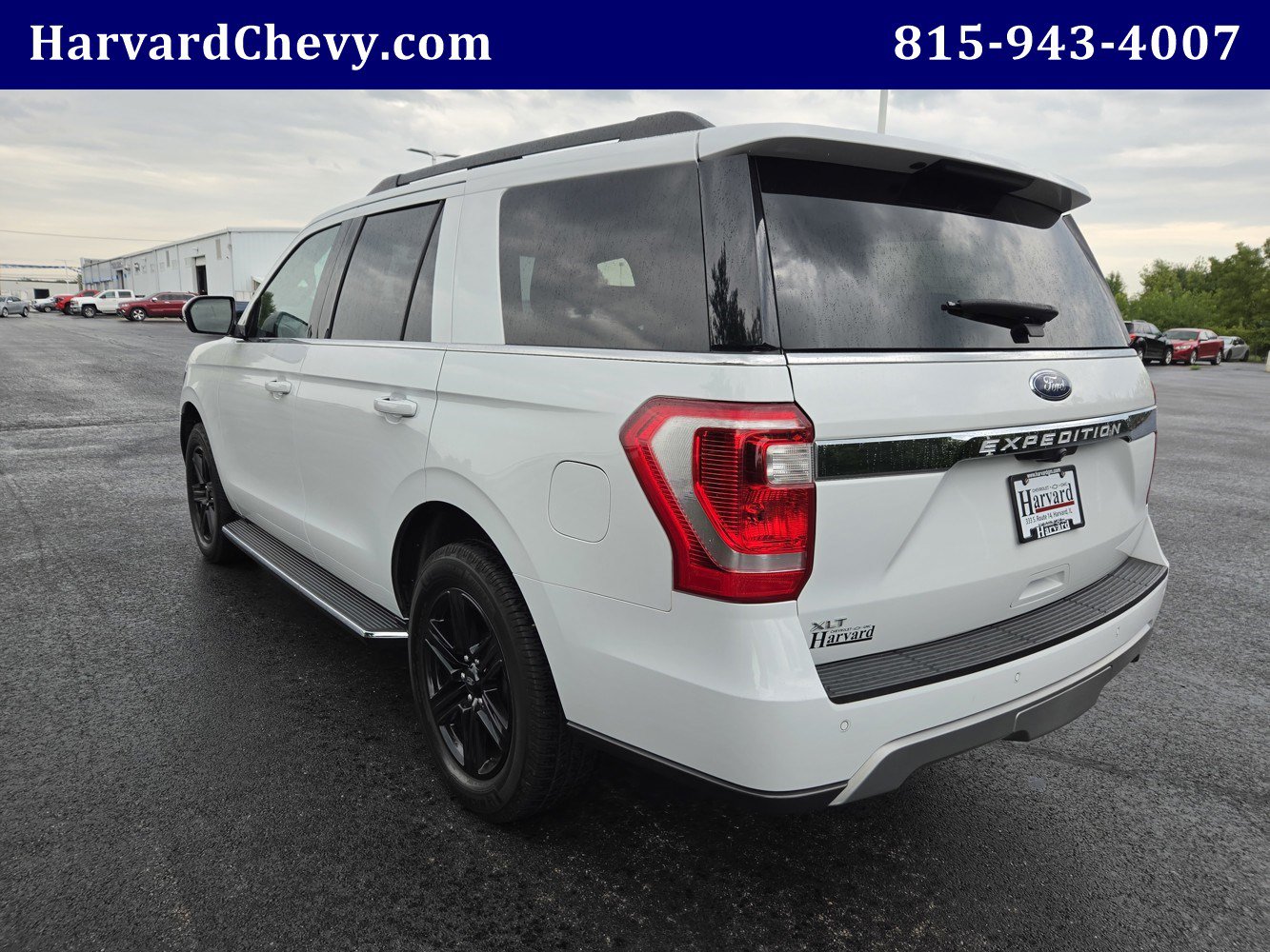 Used 2020 Ford Expedition XLT w/ Equipment Group 202A AWD/4WD image 6