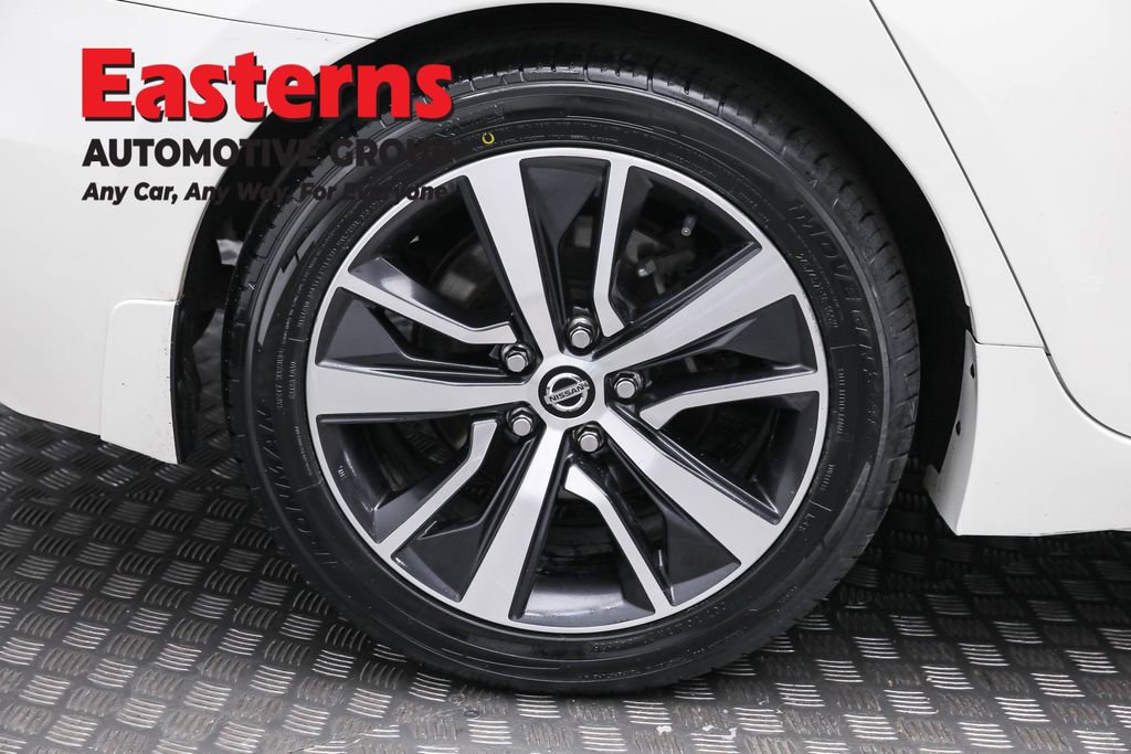 Used 2020 Nissan Maxima 3.5 SV w/ Floor Mat Group image 31