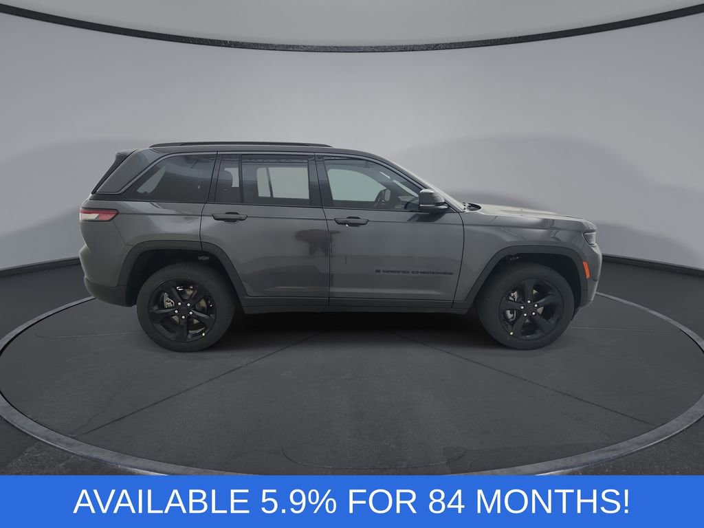 New 2026 Jeep Grand Cherokee Limited w/ Limited Altitude Package image 9