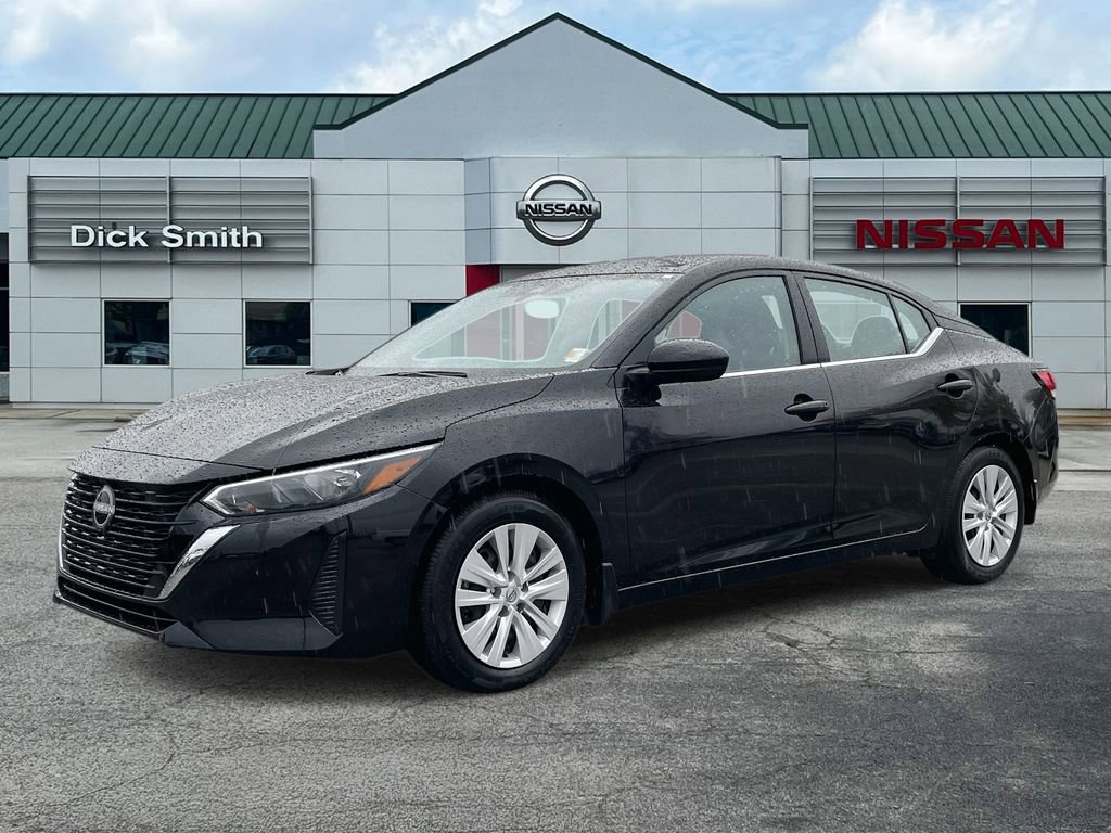 Used 2025 Nissan Sentra S image 3