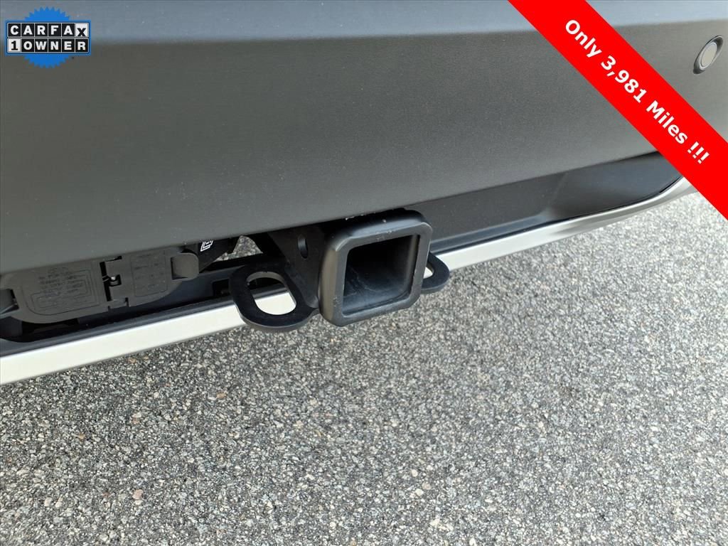 Used 2025 Ford Explorer Active w/ Active Comfort Package image 10