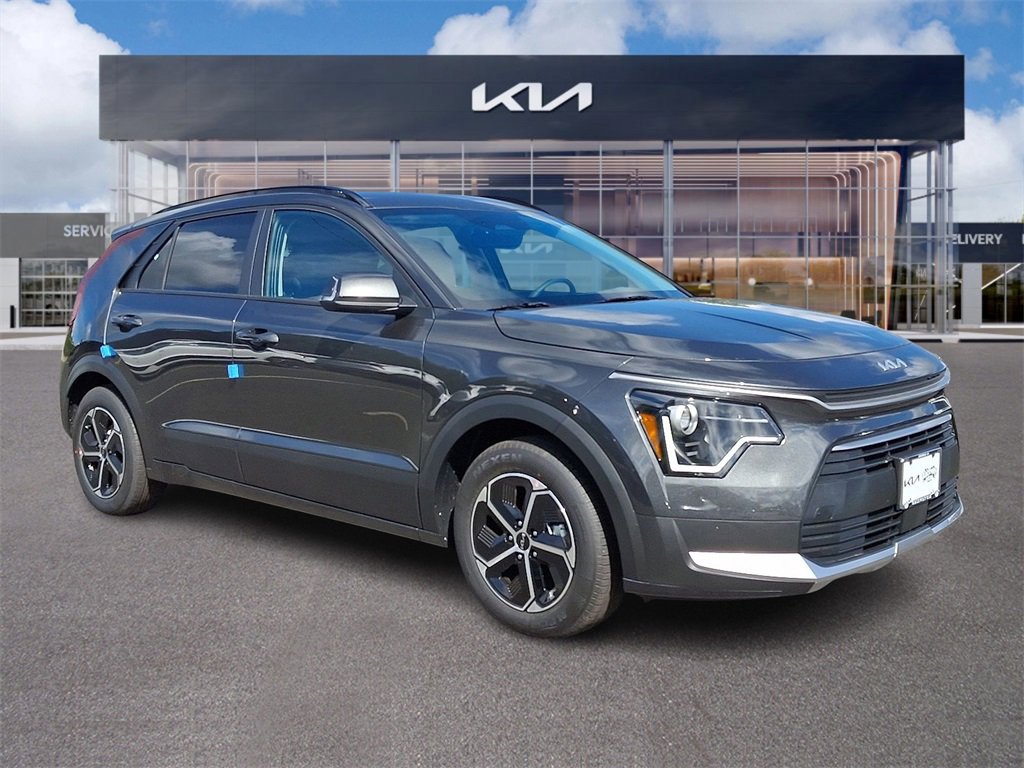 New 2025 Kia Niro EX