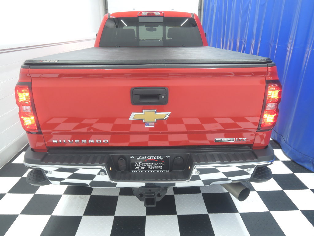 Used 2017 Chevrolet Silverado 2500 LTZ w/ Duramax Plus Package AWD/4WD image 12