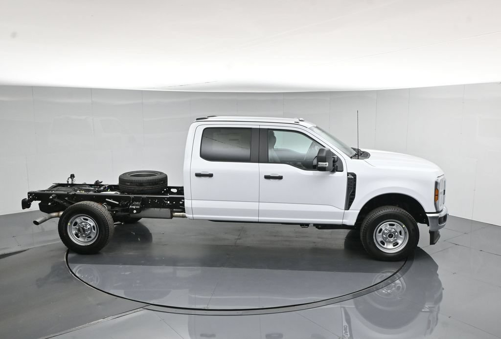 New 2026 Ford F350 XL w/ XL Chrome Package AWD/4WD image 49