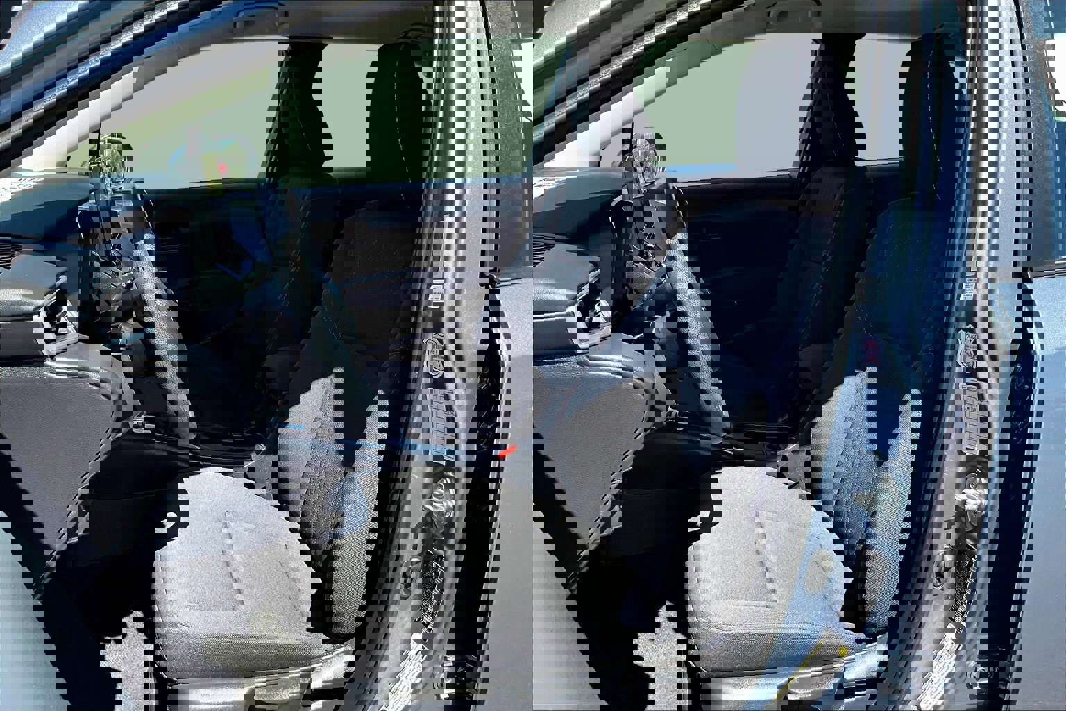 Used 2024 Toyota Corolla LE image 23