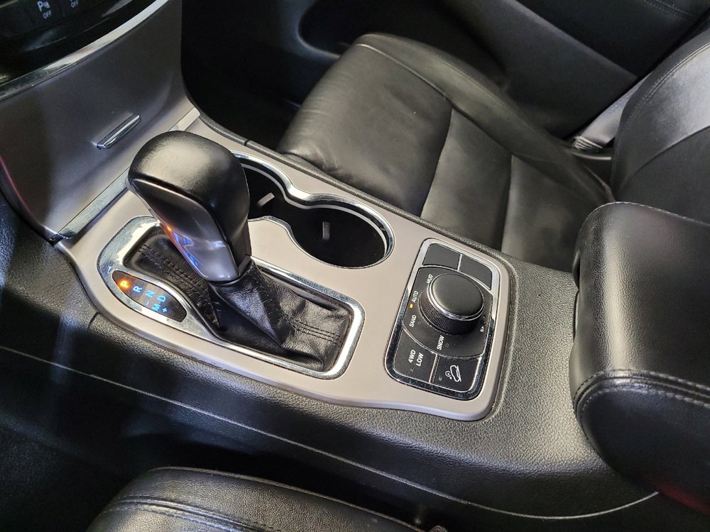 Used 2022 Jeep Grand Cherokee Limited image 26