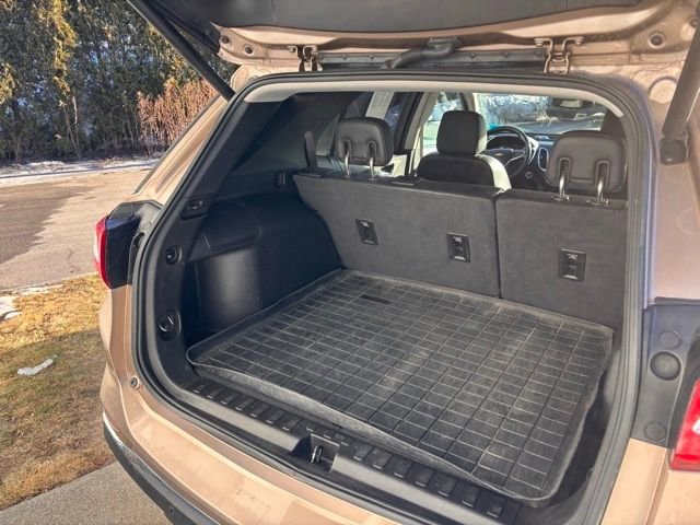 Used 2018 Chevrolet Equinox Premier image 15